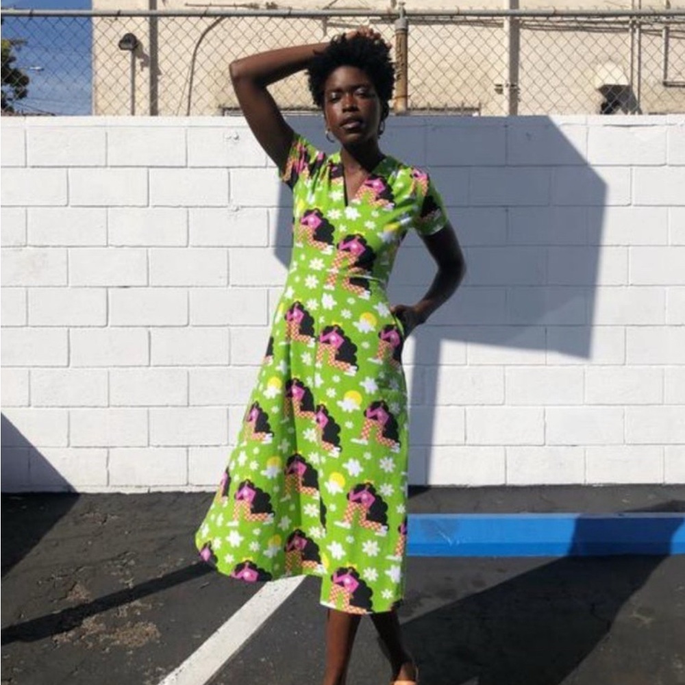 NWT Nooworks Greta midi dress in “Checkered Ladies” print - has pockets! 💚💗